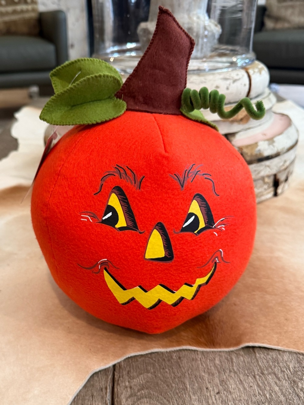 Brand NWT Annalee Jack-O'-Lantern Pumpkin Decor - Bright Orange with Green Leave
